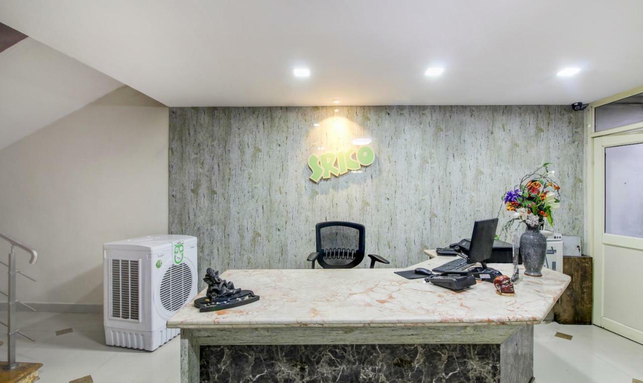 Hotel Treebo Srico, Banjara Hills Hyderabad Exterior foto