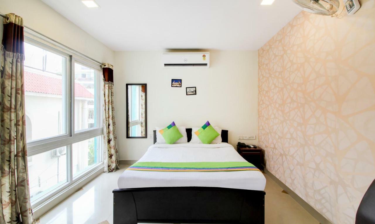 Hotel Treebo Srico, Banjara Hills Hyderabad Exterior foto
